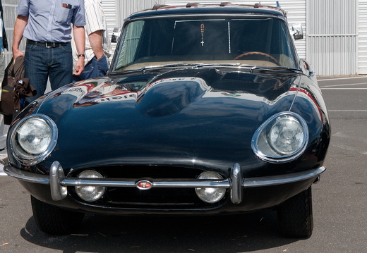Jaguar E...