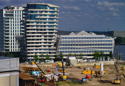 Marco-Polo-Tower