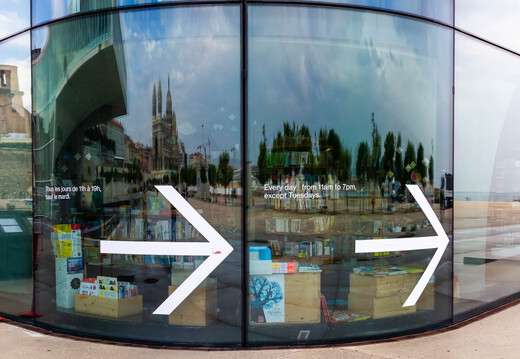 Marseille Spiegelung